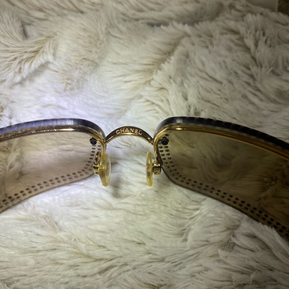 Chanel Vintage Sunglasses-Limited Edition - Picture 14 of 16